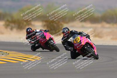 media/Sep-11-2022-SoCal Trackdays (Sun) [[81b7e951af]]/Turn 5 (1110am)/